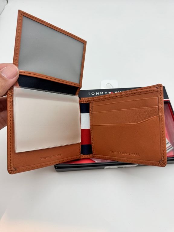 TOMMY HILFIGER Men's Leather Wallet