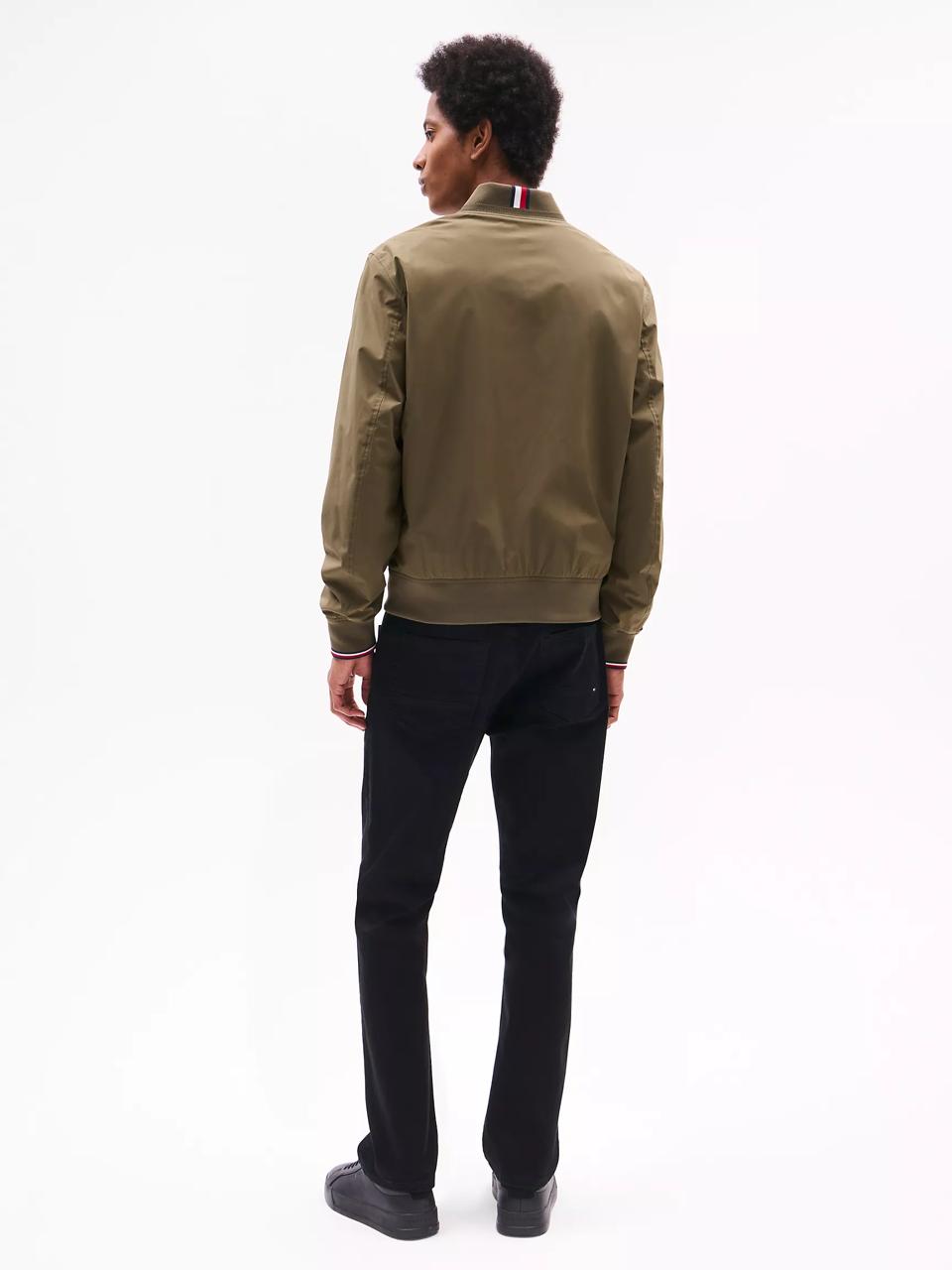 TOMMY HILFIGER Lightweight Water-Resistant Bomber