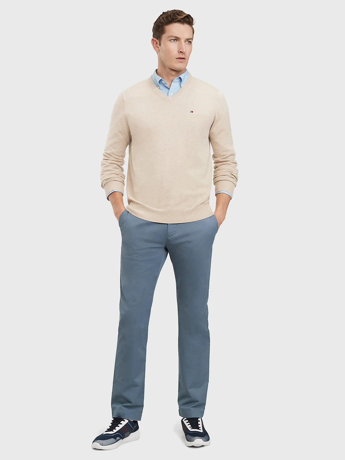 TOMMY HILFIGER Essential V-Neck Sweater - Men