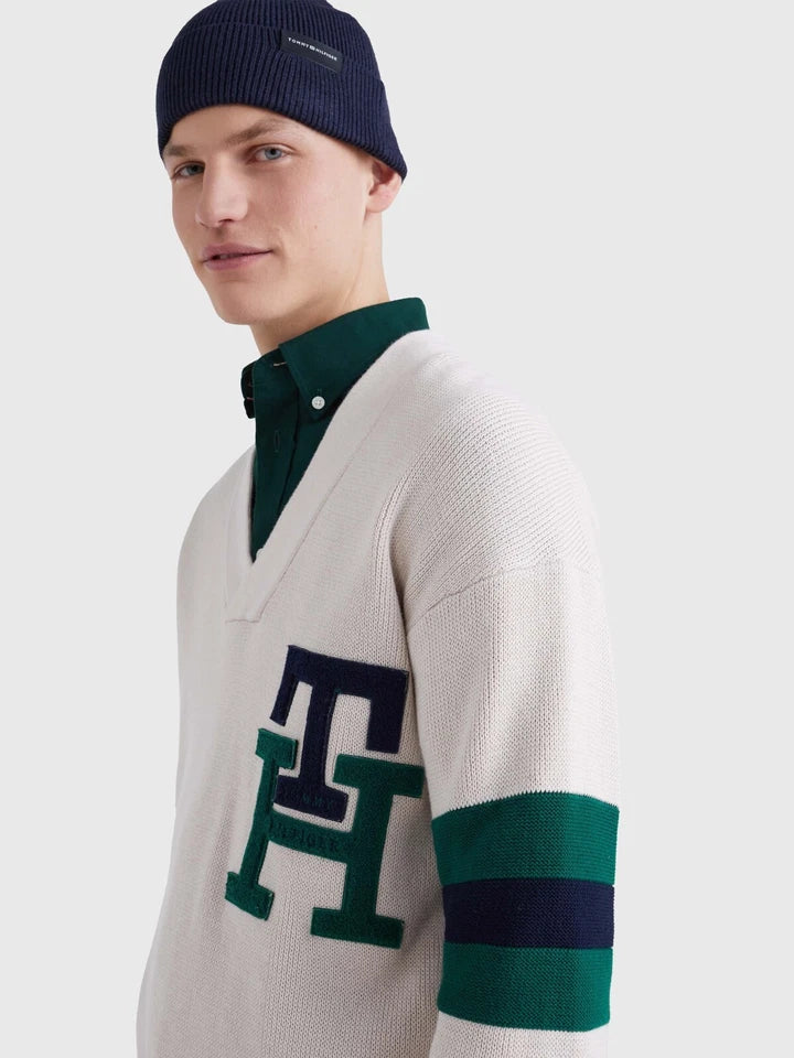 TOMMY HILFIGER Men's Varsity V-Neck Sweater with Color-Block and Monogram