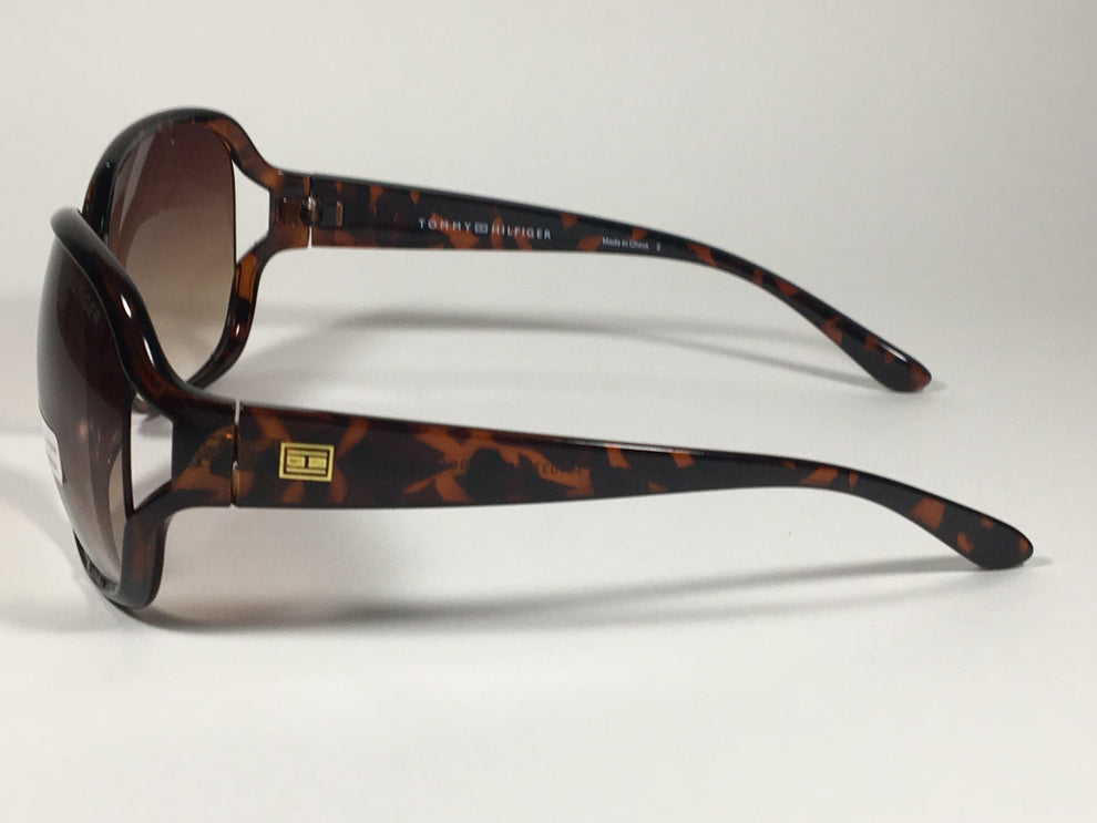 Tommy Hilfiger "Trista" Vented Oversize Sunglasses - HIPPO US Brands Tommy Hilfiger