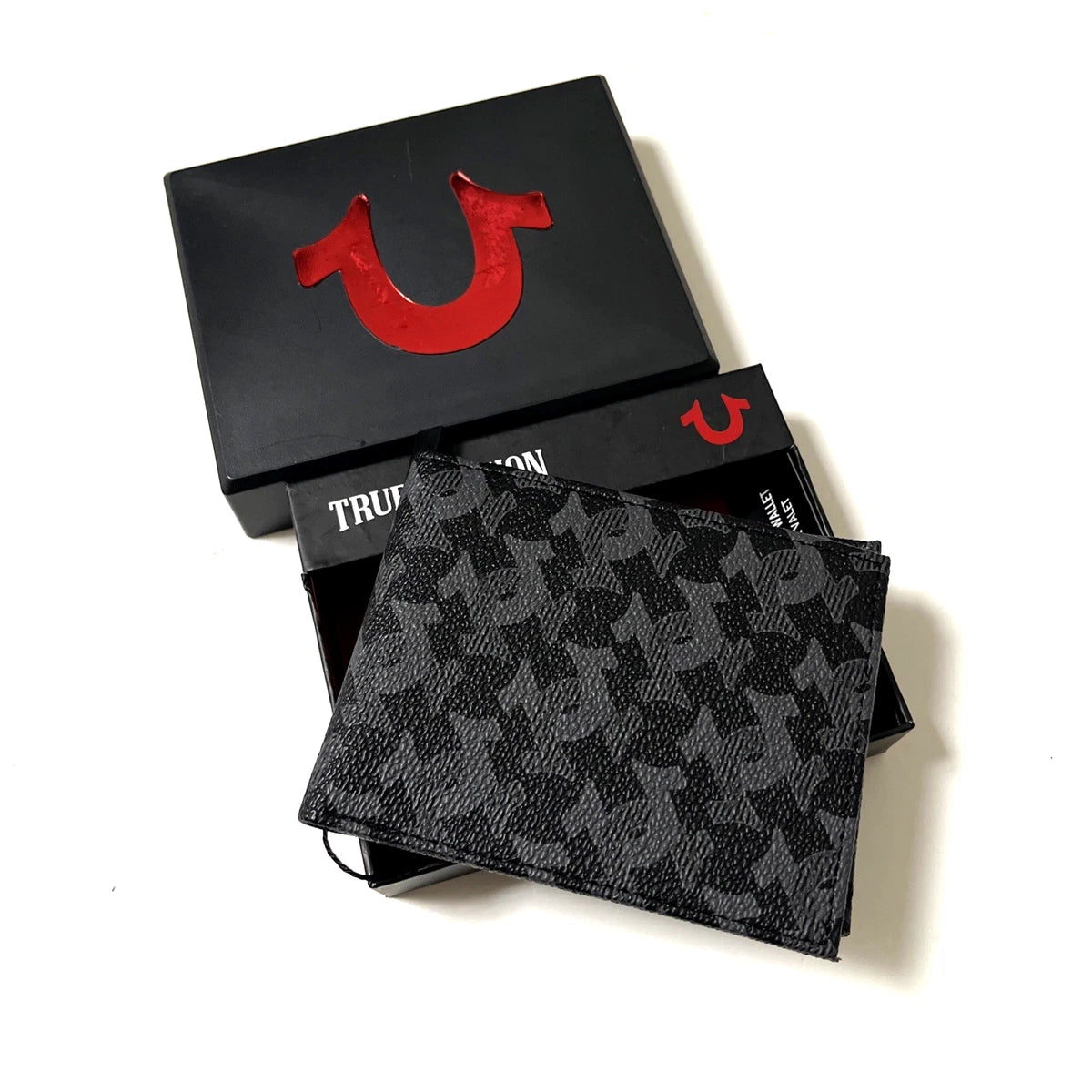 TRUE RELIGION Slim Bifold Wallet Leather Logo