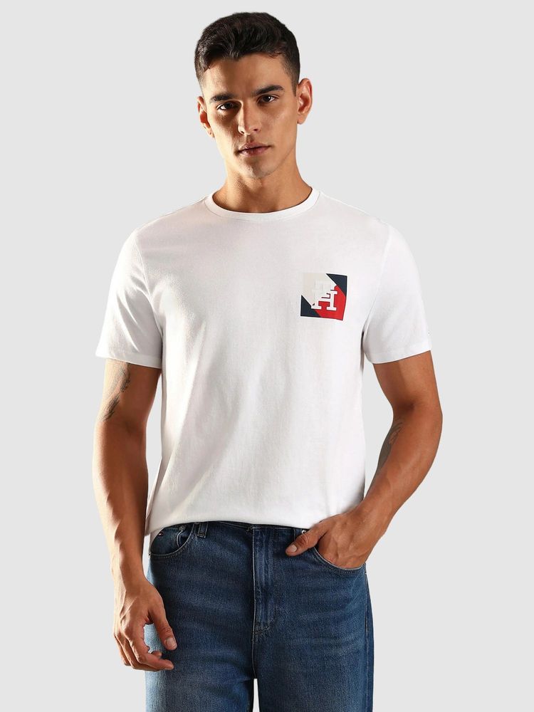 Tommy Hilfiger Men's Box Flag T-Shirt - HIPPO US Brands Tommy Hilfiger