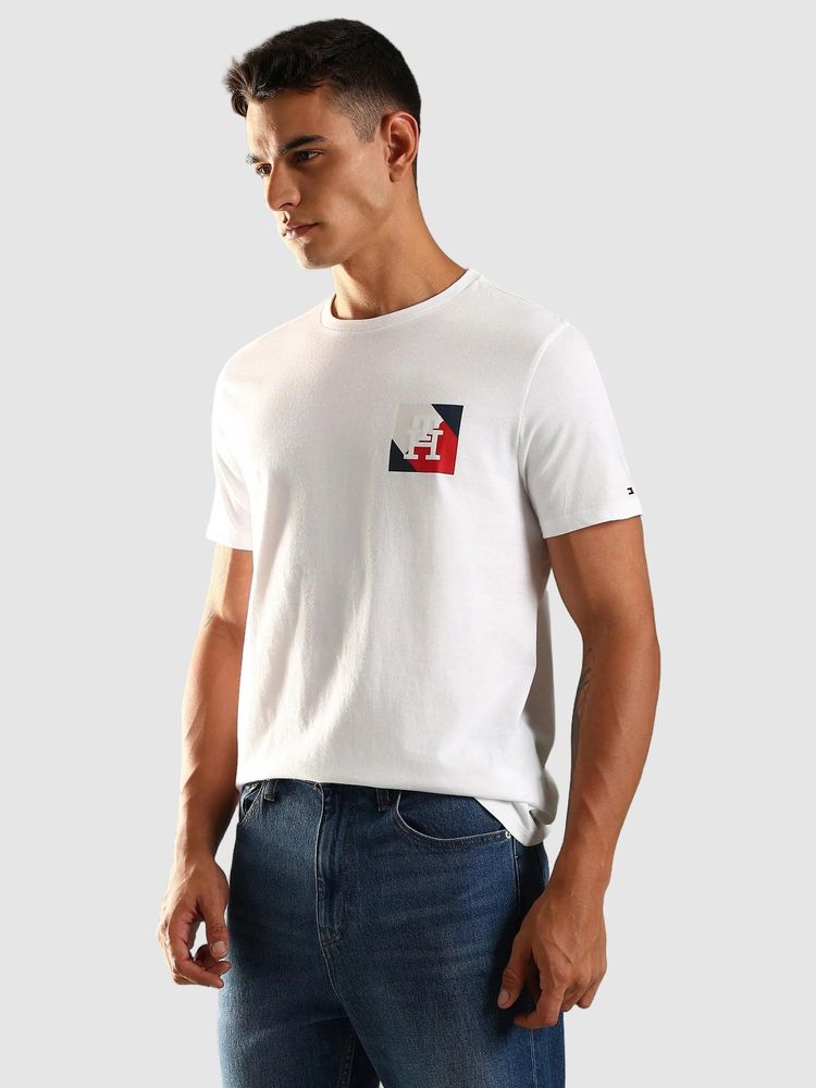 Tommy Hilfiger Men's Box Flag T-Shirt - HIPPO US Brands Tommy Hilfiger