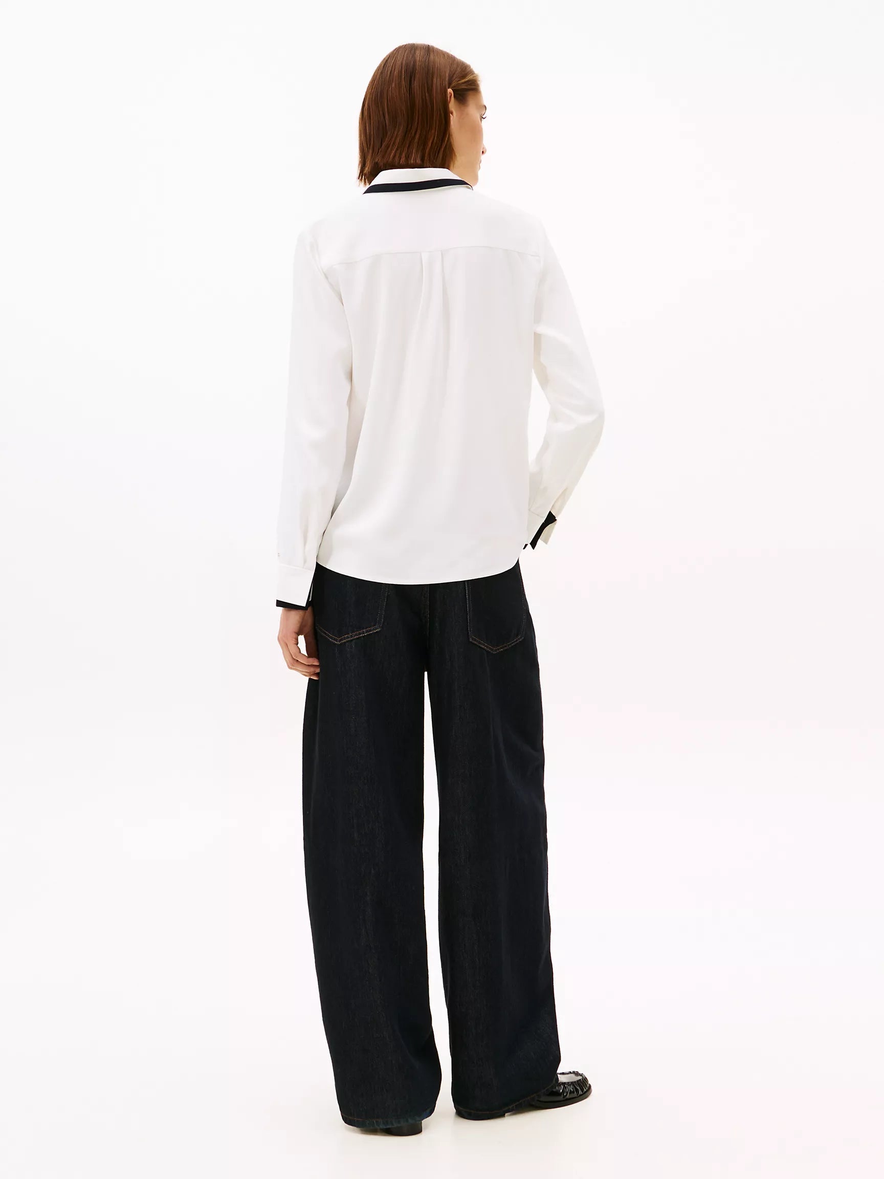 Tommy Hilfiger Long-Sleeve Contrast Crepe Shirt