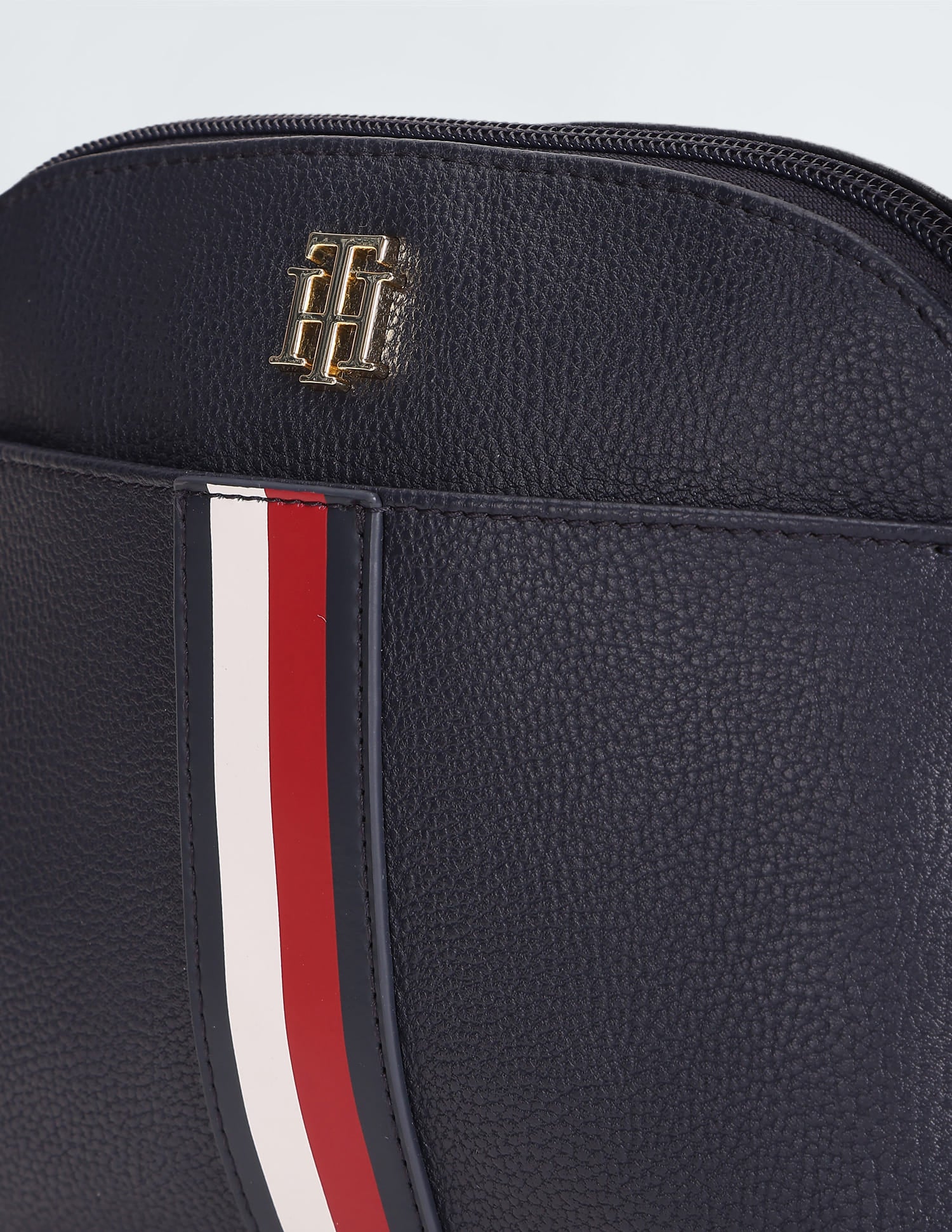Tommy Hilfiger Solid Zipper Closure Sling Bag - HIPPO US Brands Tommy Hilfiger