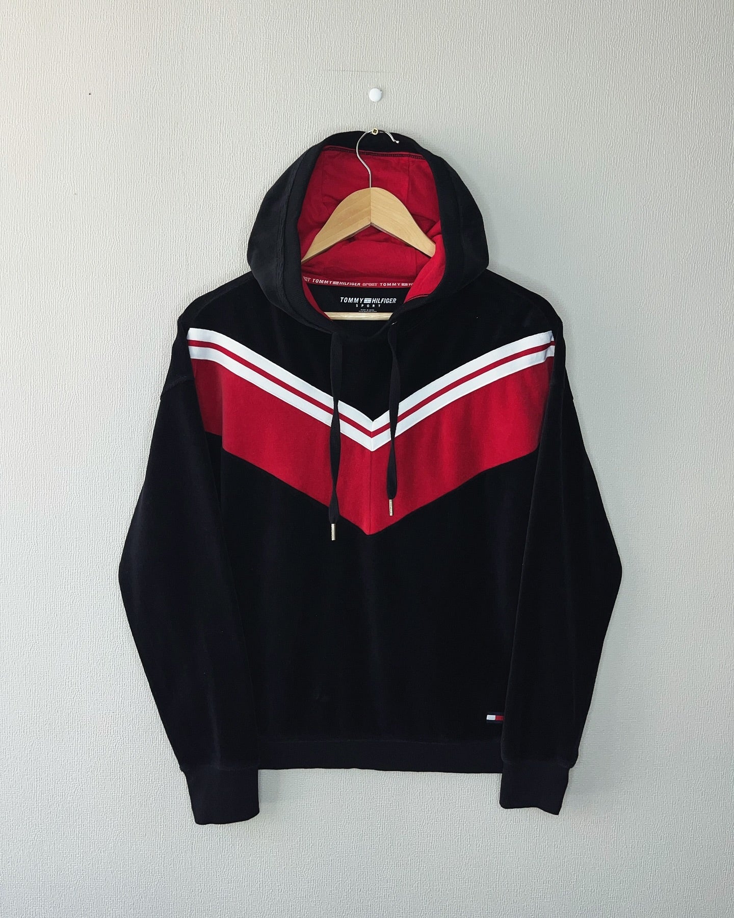 Tommy Hilfiger Sport Womens Velour Comfy Hoodie Black