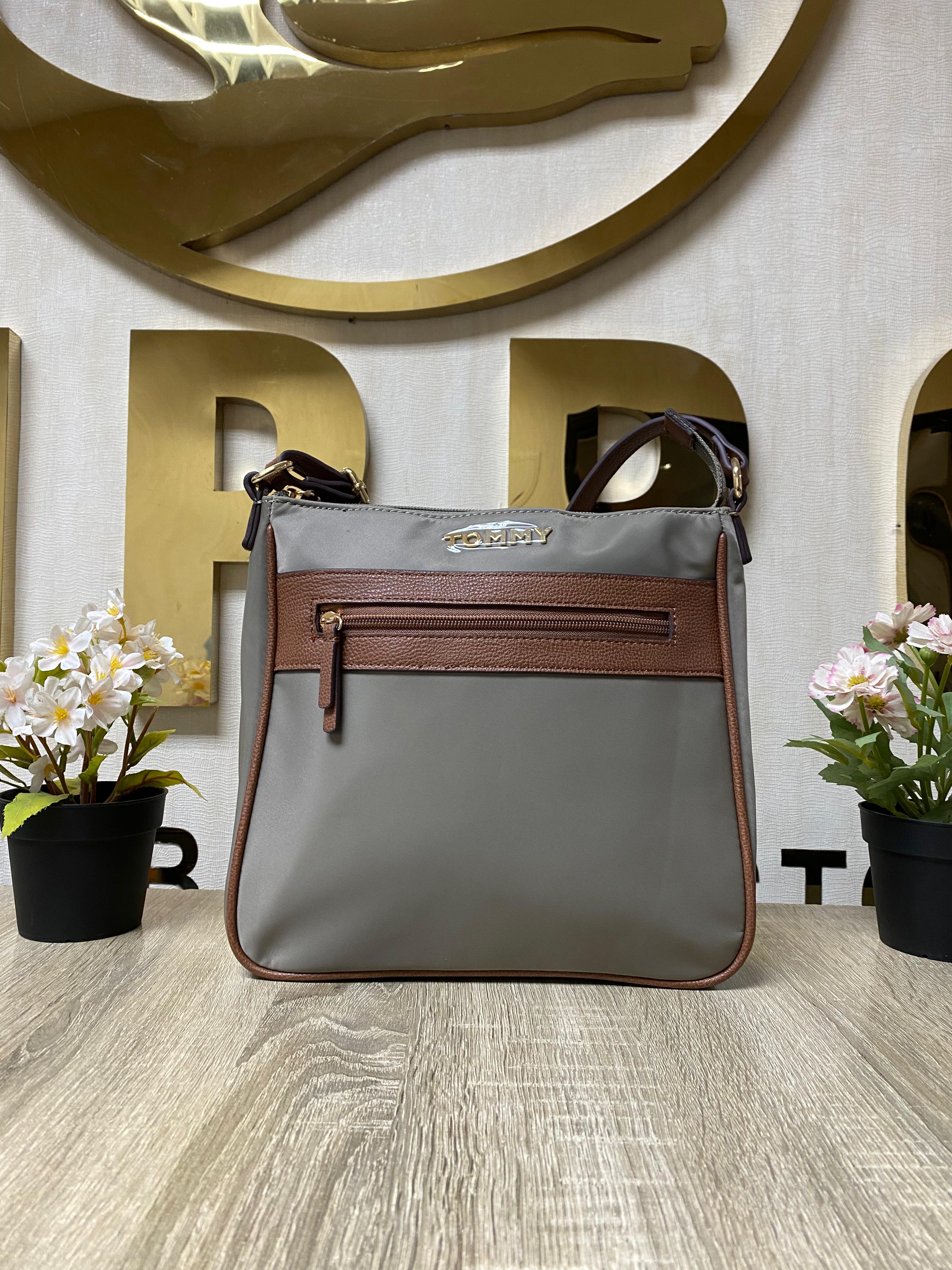 Michael Kors Kempton Crossbody Body