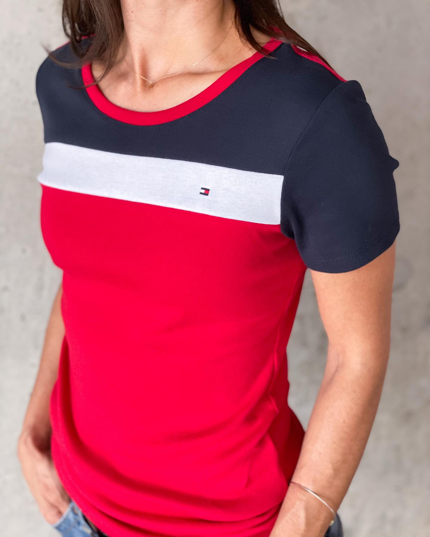 TOMMY HILFIGER Women's multi T-shirt