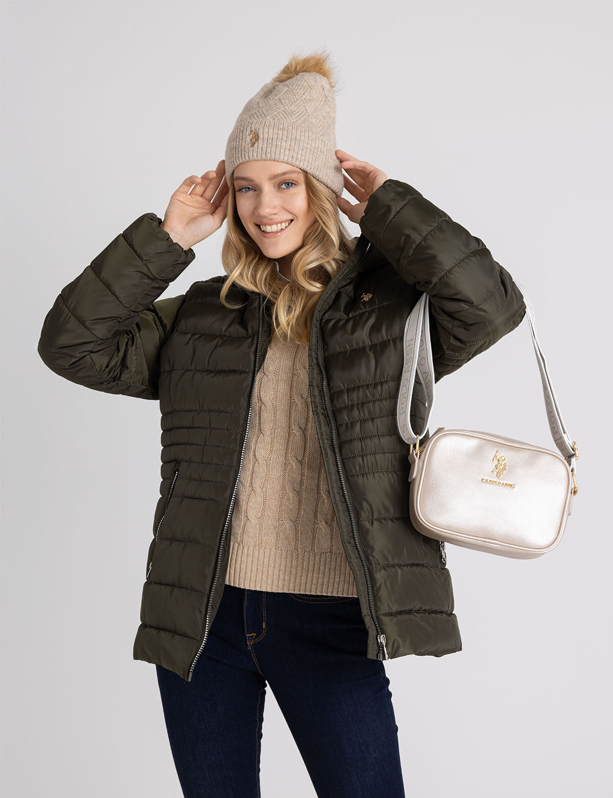 U S. POLO ASSN. CLASSIC ZIP CROSSBODY BAG