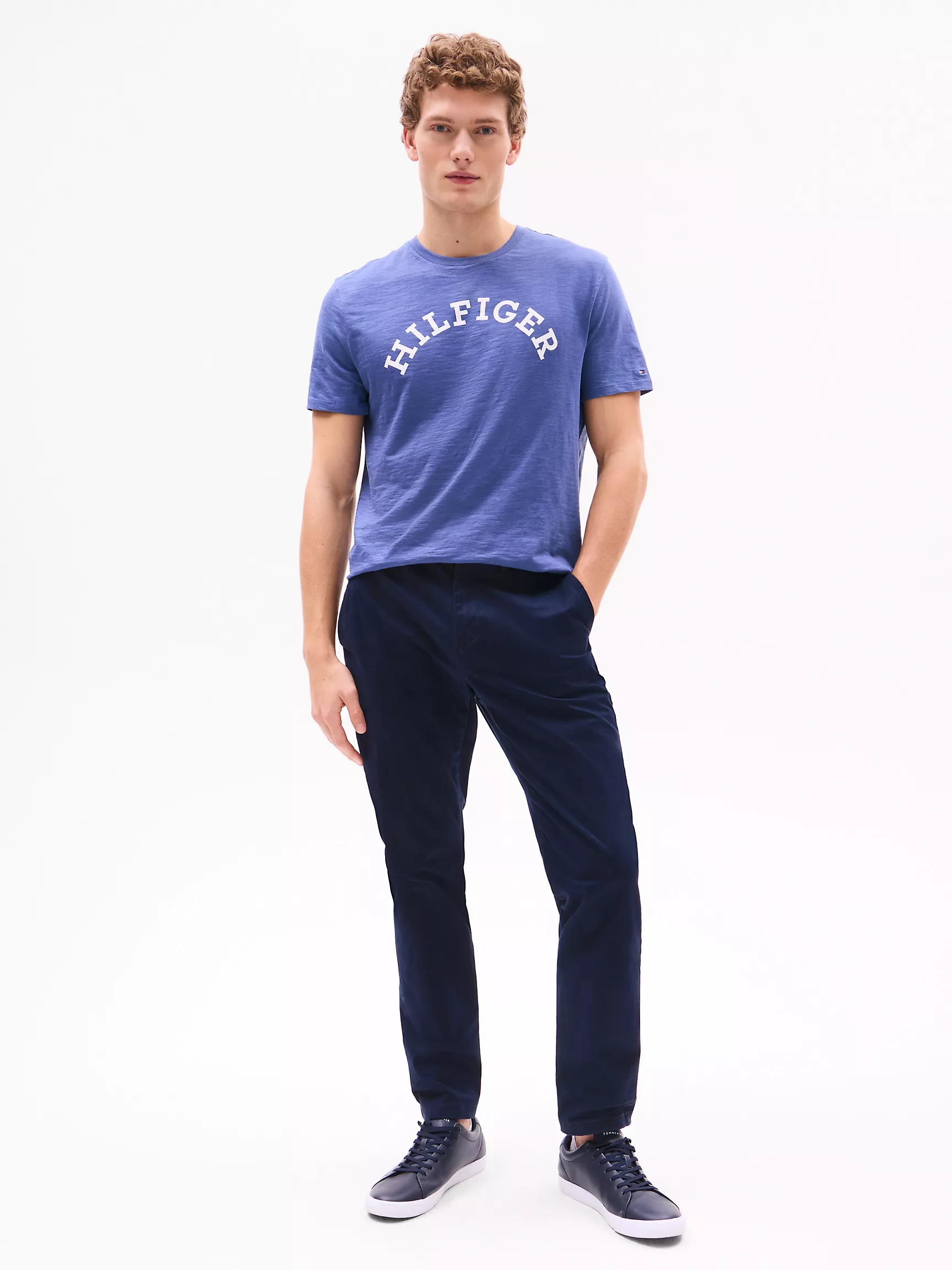 TOMMY HILFIGER  Arch Logo T-Shirt