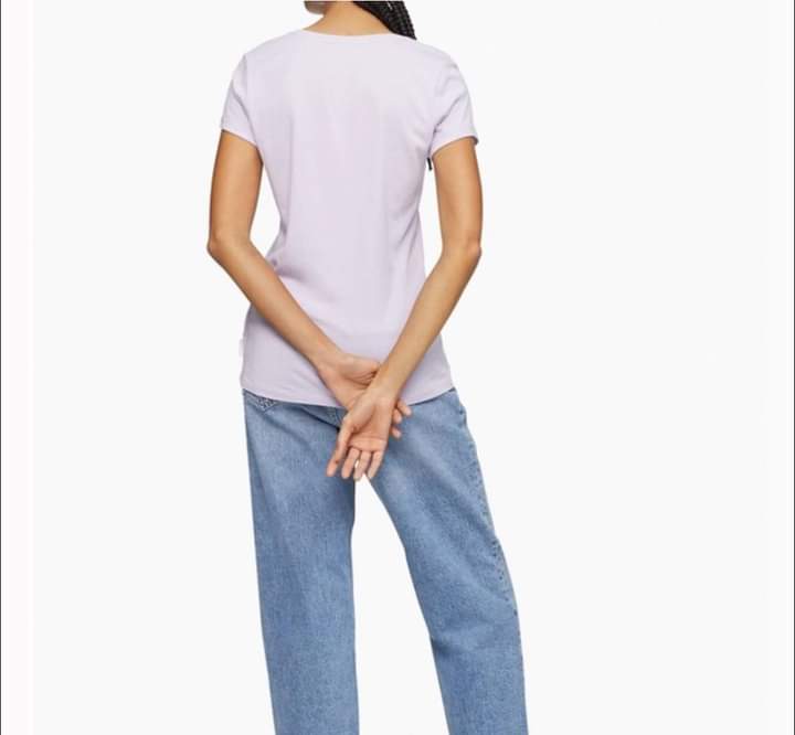 CALVIN KLEIN Women’s V-Neck T-Shirt