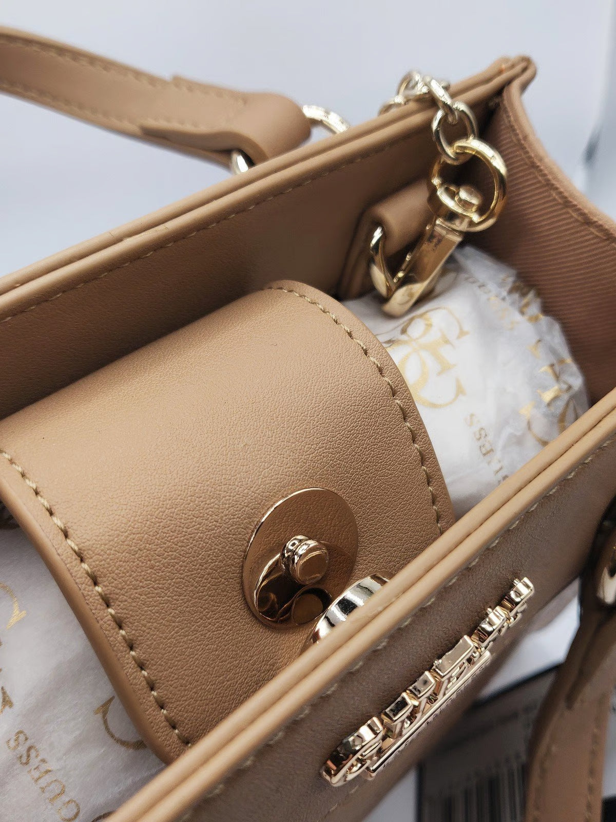 GUESS Mini Handbag Crossbody Purse Shoulder BAG