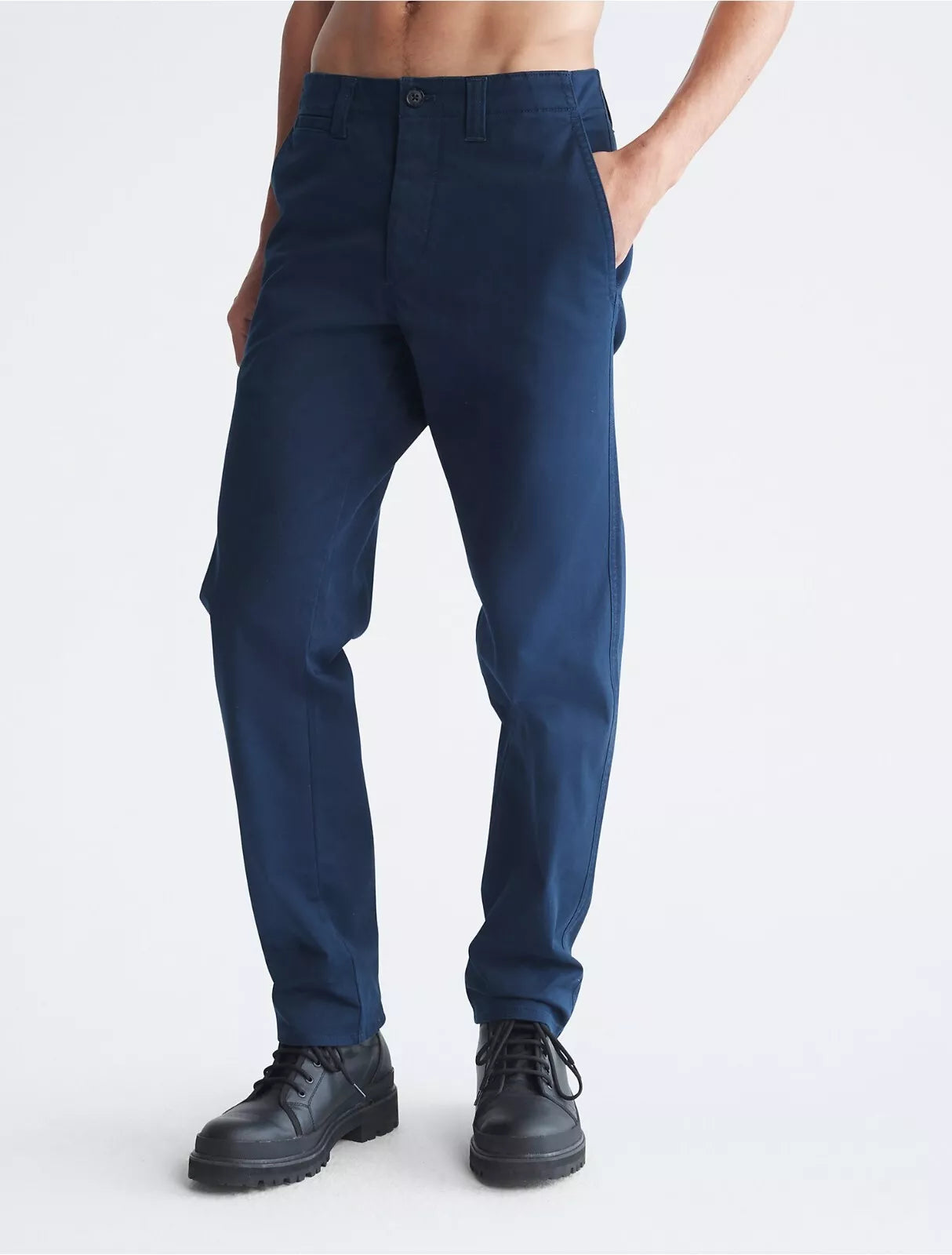 CALVIN KLEIN Men's Solid Utility Chinos Khakis