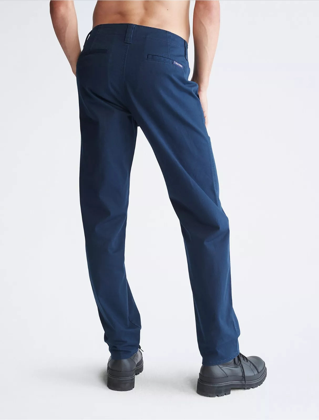 CALVIN KLEIN Men's Solid Utility Chinos Khakis