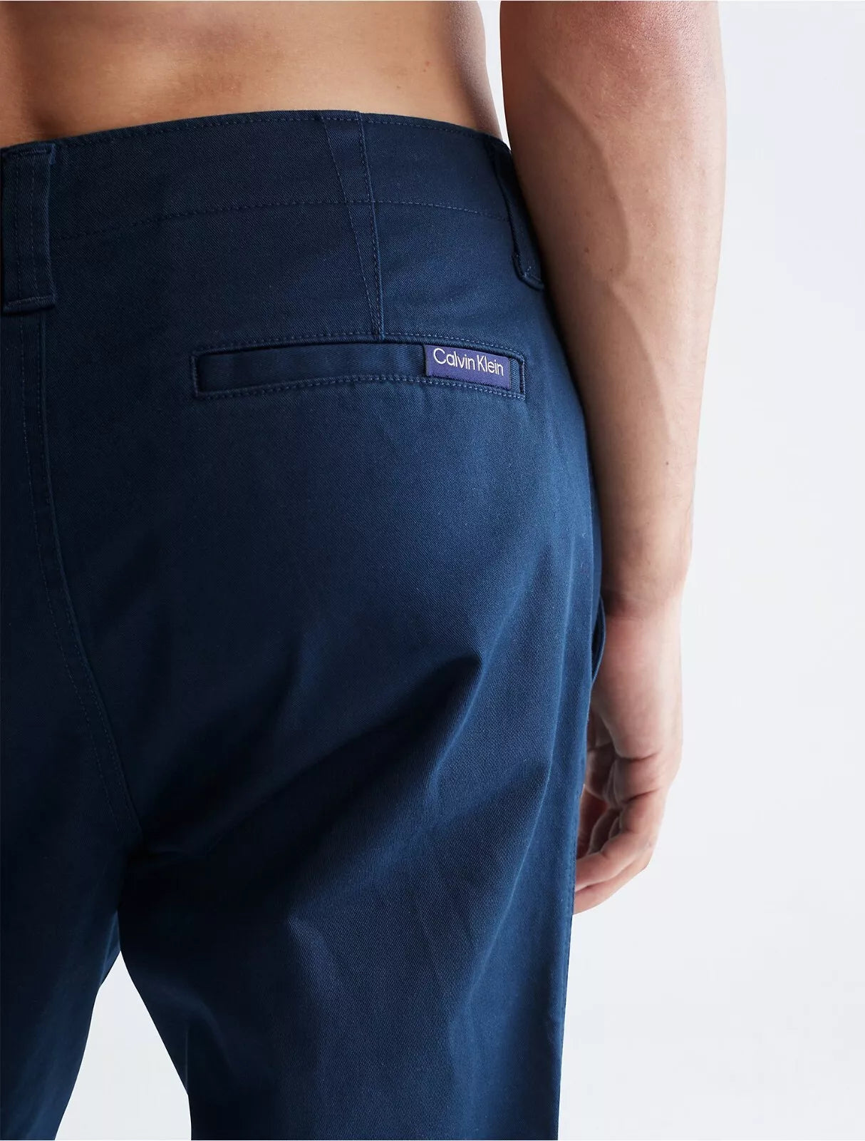 CALVIN KLEIN Men's Solid Utility Chinos Khakis