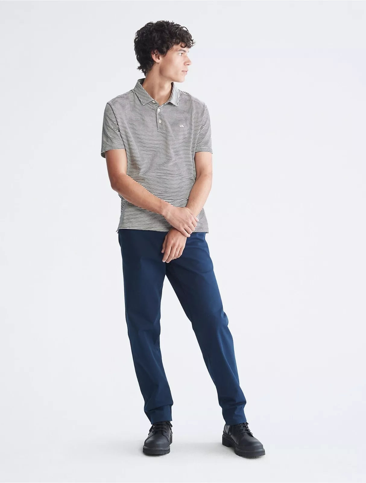 CALVIN KLEIN Men's Solid Utility Chinos Khakis