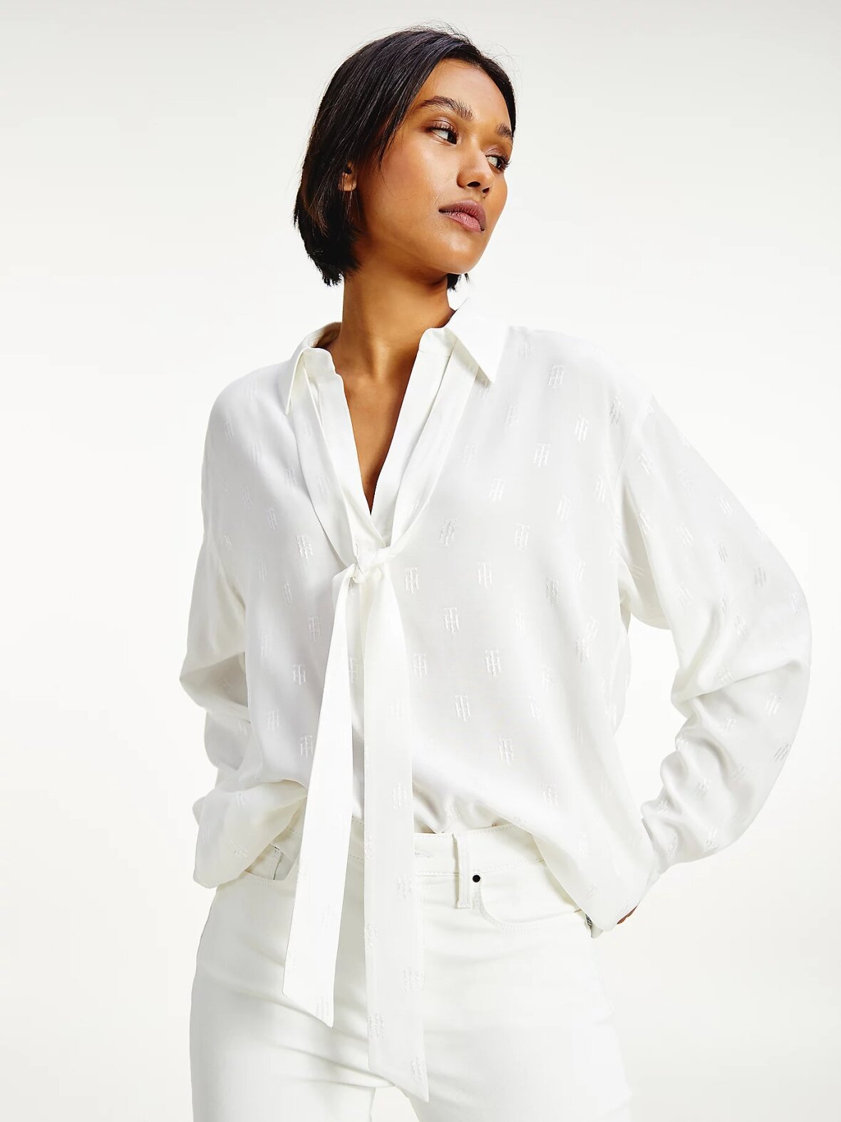 TOMMY VISCOSE TIE-NECK MONOGRAM REGULAR FIT BLOUSE